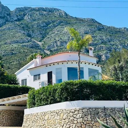 Casa Avellana